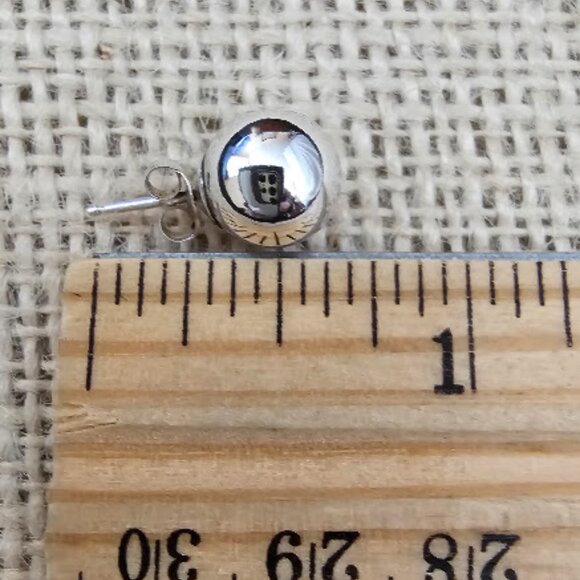 Silpada Rich Abundance Earrings (item P3037) - Picture 5 of 8